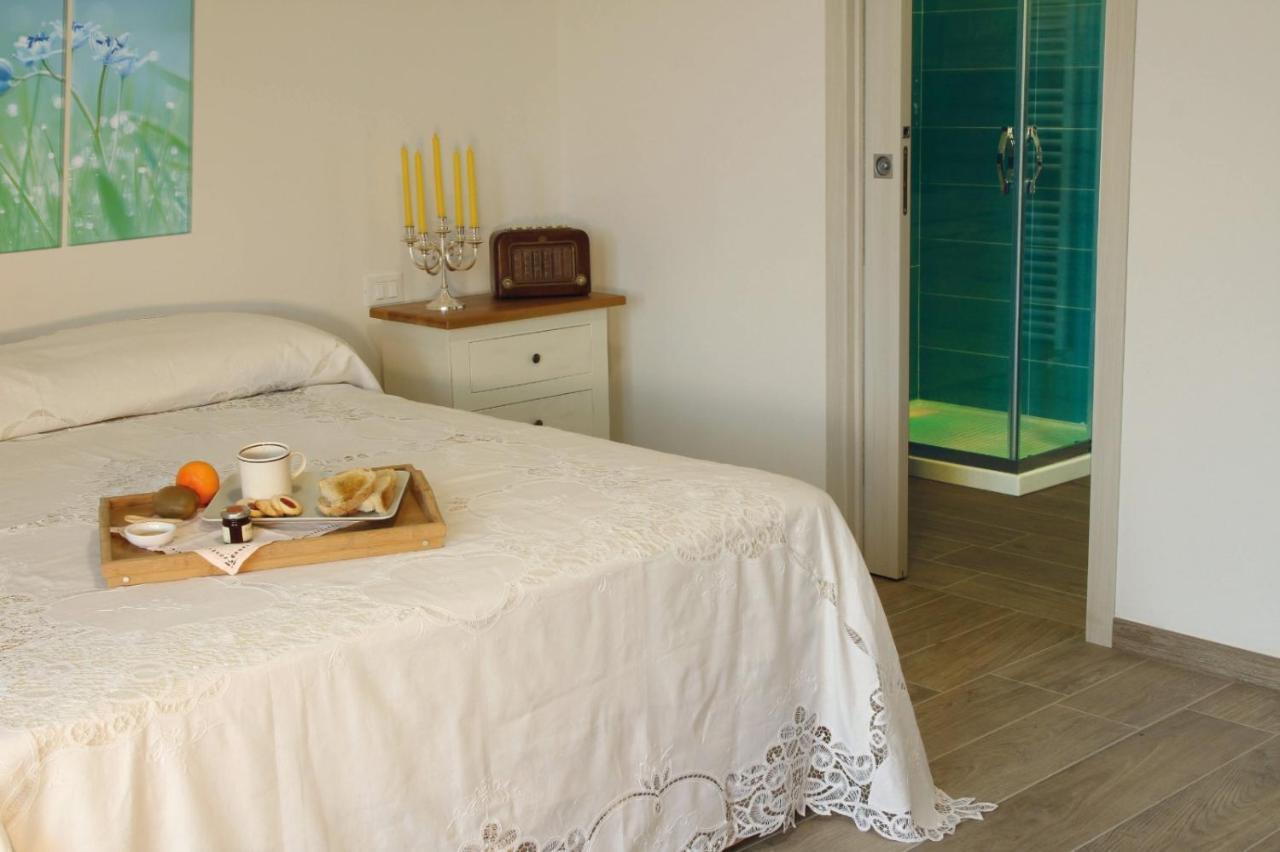 산루포 Agriturismo Albero Del Miele 빌라 외부 사진